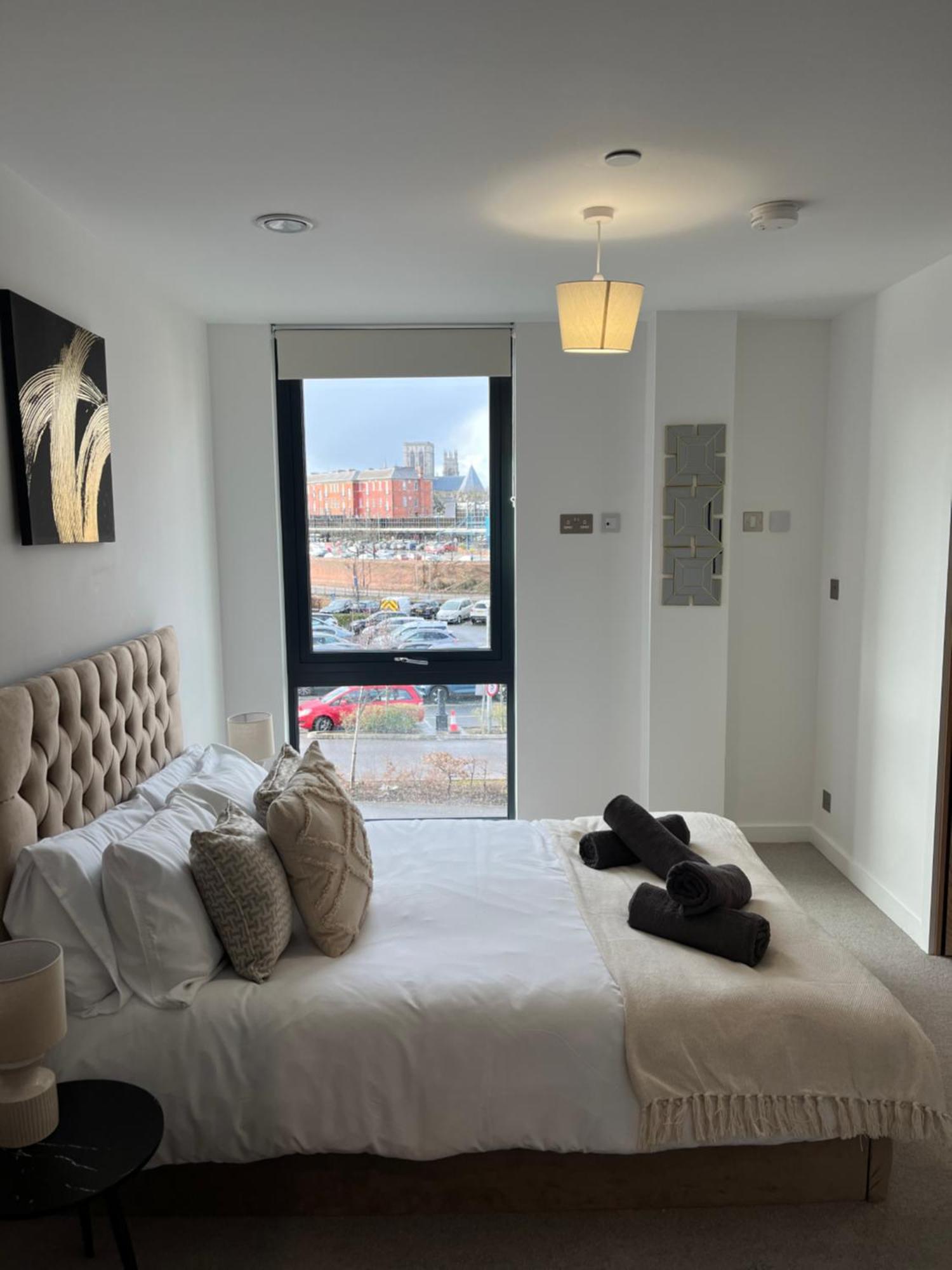 Superb New Build City Centre Flat And Gym York Extérieur photo
